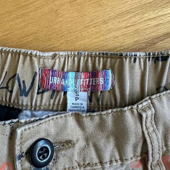 Urban Outfitters Grafitti Cargo Chino size small street style 90s y2k - Picture 7 of 9